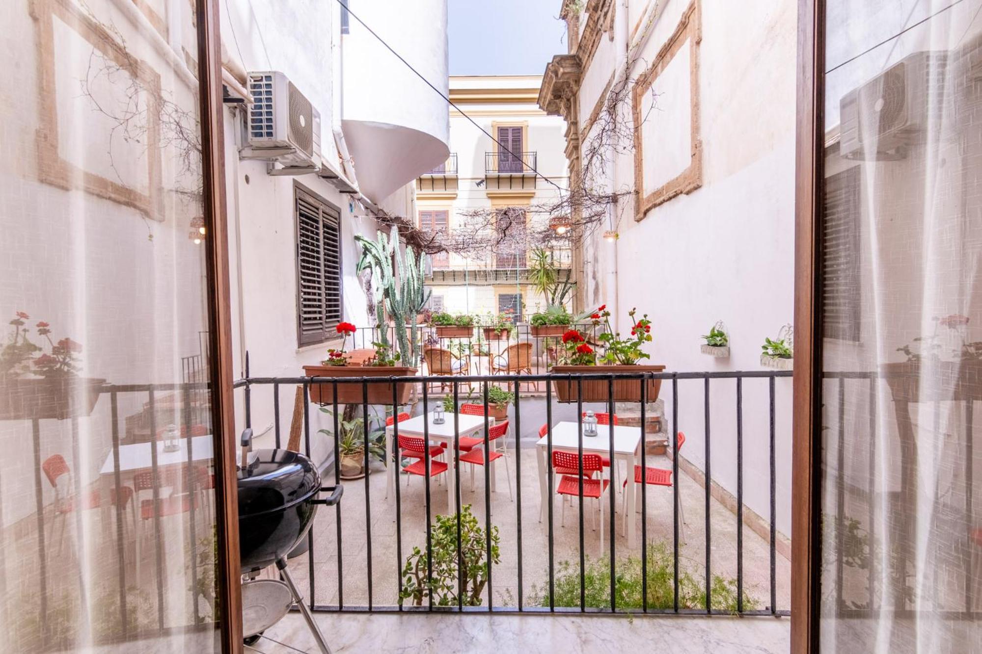 Palazzo Del Bono Suites Palermo Dış mekan fotoğraf
