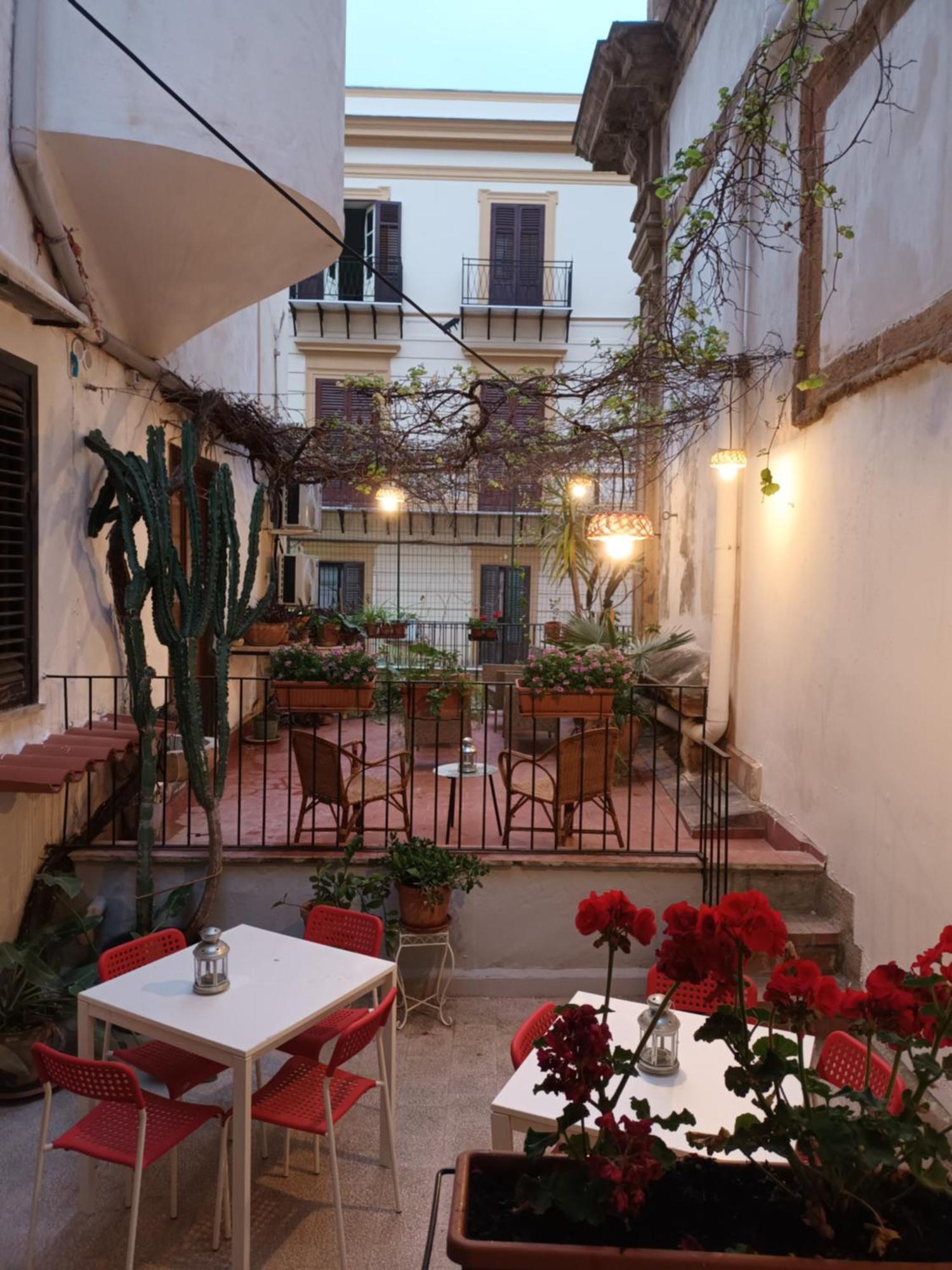 Palazzo Del Bono Suites Palermo Dış mekan fotoğraf